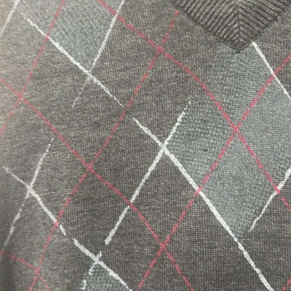 Large sweater vest in charcoal gray in new condition - Picture 3 of 4